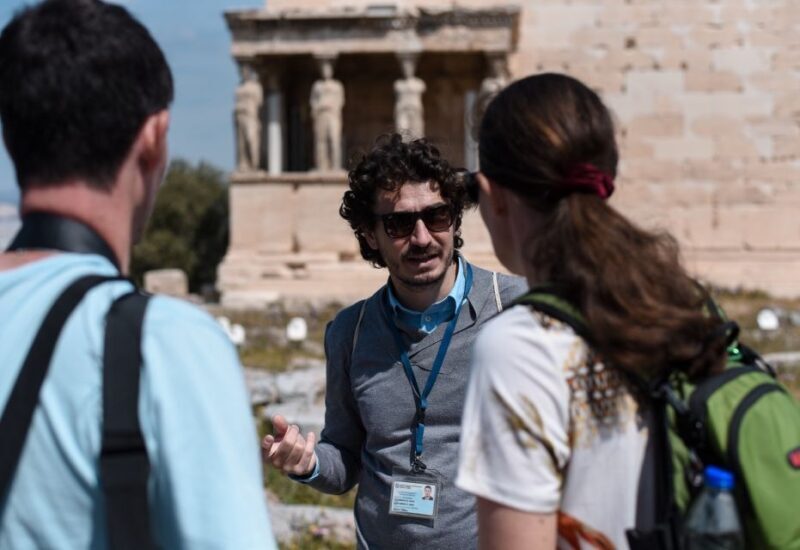 Athens: 4-Hour Mythological Walking Tour - The Itinerary in Detail