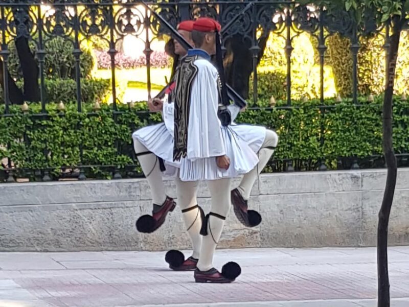 Athens: 8 hours Private Tour with local experienced driver - Who Is This Tour Best Suited For?