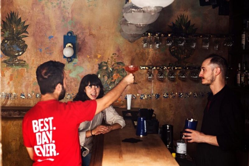 Athens at Twilight Night Tour with Drinks and Meze Dishes - Who Is This Tour Best For?