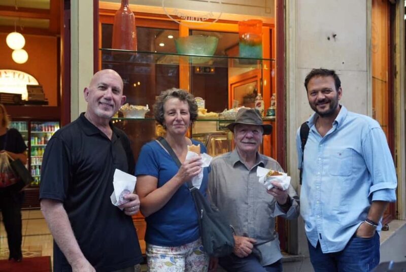 Athens: Classic Street Food Walking tour with 6 Tastings - Why This Tour Works Well