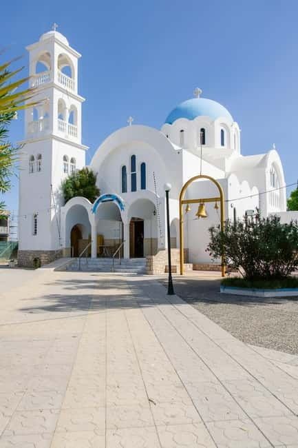 Athens: Cruise to Agistri, Moni & Aegina with Lunch & Drinks - Guided Time in Aegina: How the Free Tour Works