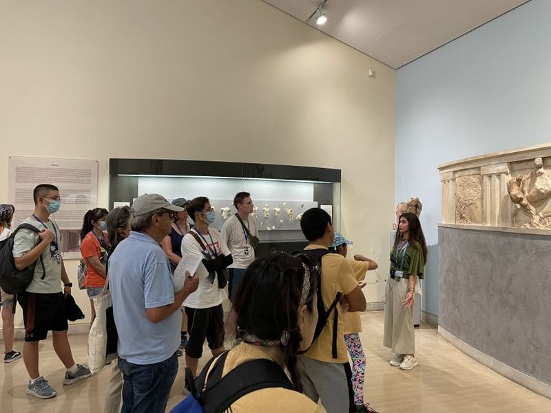 Athens: Delphi Oracle & Museum Tour with a Licensed Guide - How the guide makes mythology feel practical, not just theatrical