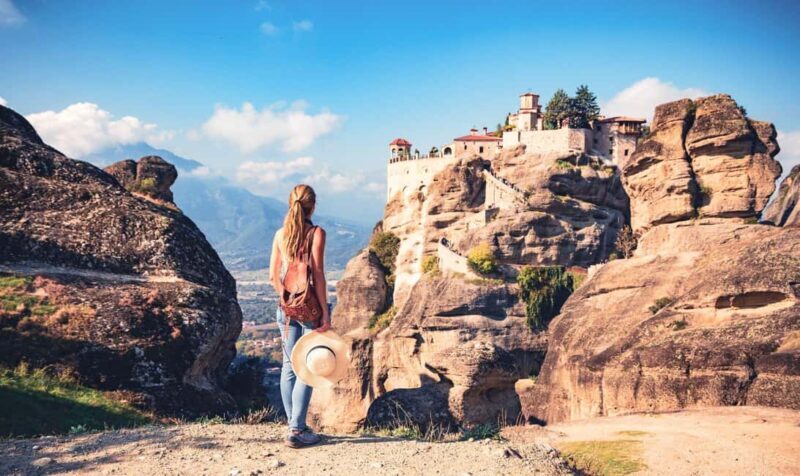 Athens: Full-Day Meteora Tour with Local Guide & Greek Lunch - Key Points