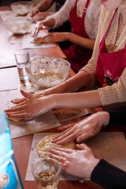 Athens: Greek Cooking Class Pick your plates - Key Points