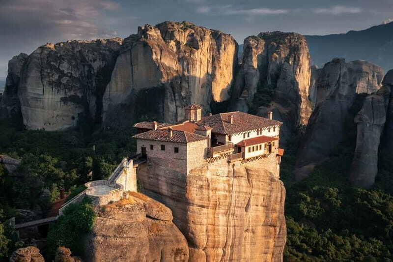 Athens: Guided Tour to Meteora Monasteries & Hermit Caves - Key Points