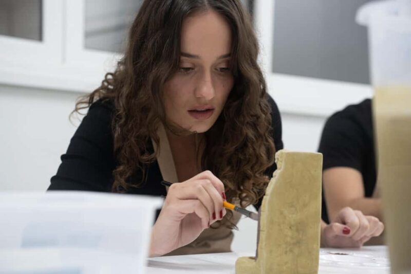 Athens: Gypsum Art & Painting Workshop (Hands-on Workshop) - Practical Details & Tips