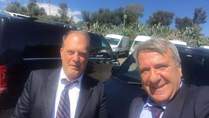 Athens Half day Tour by Limousine and traditional Greek food - Key Points