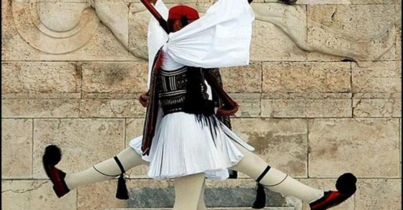 Athens Highlights & Astonishing Cape Sounion & Audio Tour - Who Is This Tour Best For?