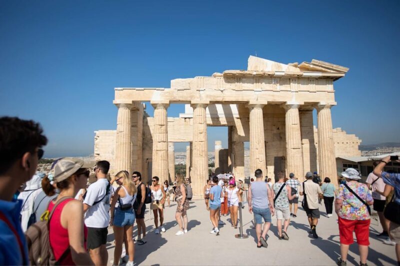 Athens: Hop-On-Hop-Off & Acropolis & Acropolis Mus.& 3 audio - Key Points