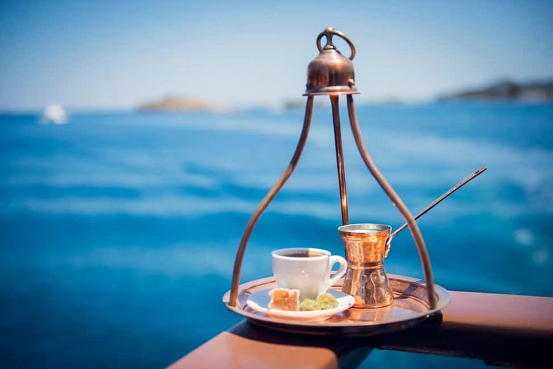 Athens: Hydra, Poros & Aegina Day Cruise with Lunch - Lunch onboard: Greek-Mediterranean buffet done the practical way