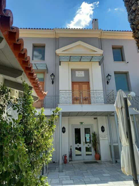 Athens: Jewish Heritage & Ancient Hills Trike Tour - Key Points