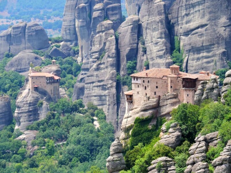 Athens: Meteora Day Trip with Central Pickup & Audio Guide - Key Points