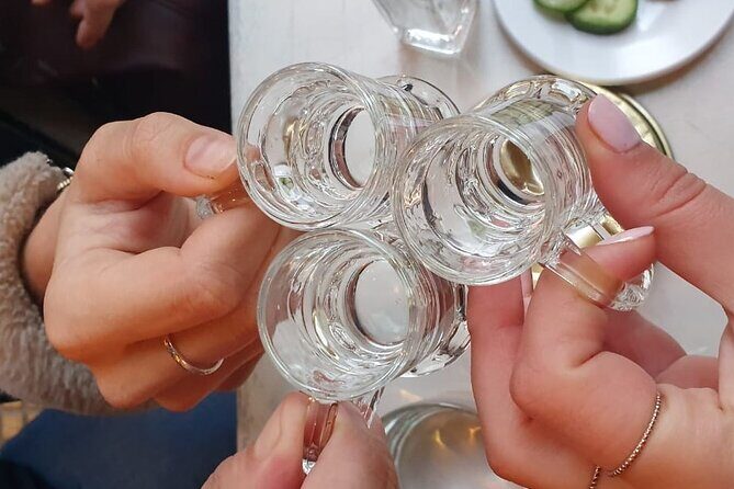 Athens Night Walk and Drinks - Exploring Plaka: Athens’ Old Heart