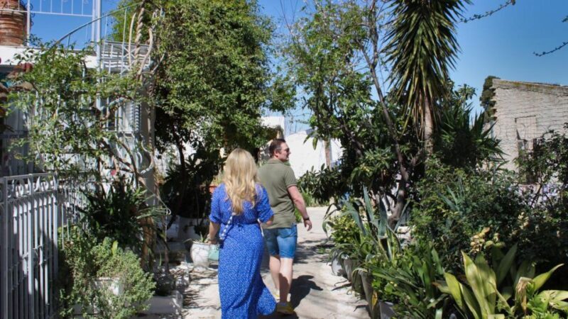 Athens: Percy Family Treasure Hunt & Tour w/ food stops - The Guided Experience & Group Size