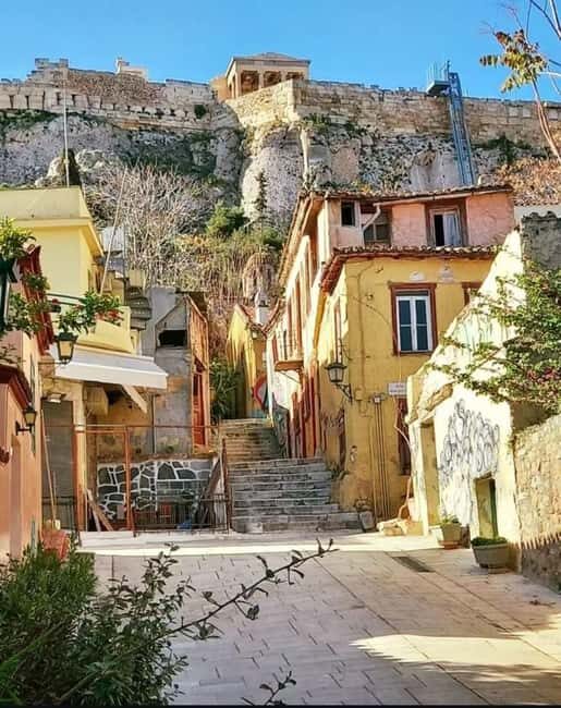 Athens: Plaka Walking Tour with Chinese-Speaking Guide - An Intimate Stroll Through the Heart of Athens