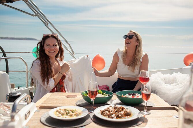 Athens Private Sunset Sailing Cruise with Greek Gastronomy - The Views & Atmosphere