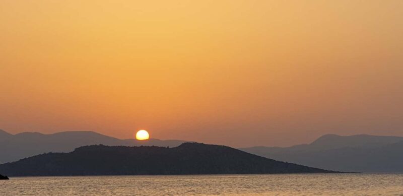 Athens Riviera Private Catamaran Cruise with Meal and Drinks - Setting the Scene: What This Tour Is All About