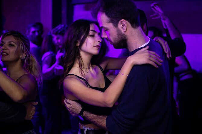 Athens Salsa Lovers dancing experience - FAQ