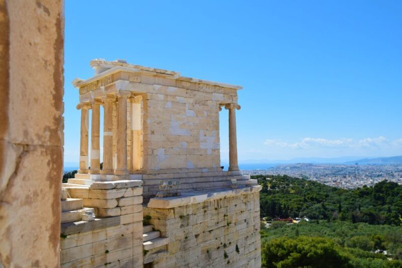 Athens: The Acropolis Guided Walking Tour in Dutch - Why This Tour Is Worth Considering