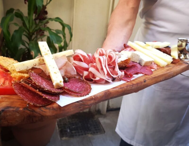 Athens: The Ultimate Food Tasting Tour - Who Is This Tour Best Suited For?