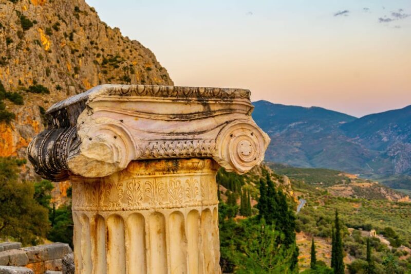 Athens to Delphi & Arachova private day tour - Athens to Delphi & Arachova private day tour — A detailed look