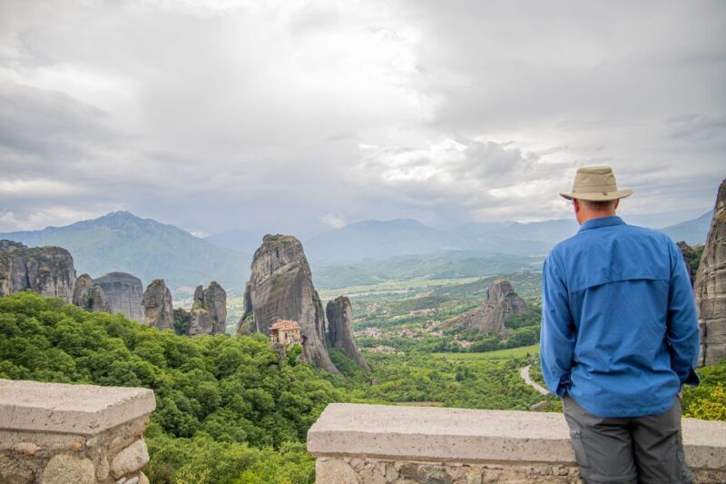Athens to Meteora: Monasteries & Hidden Caves Bus Tour - What Travelers Say