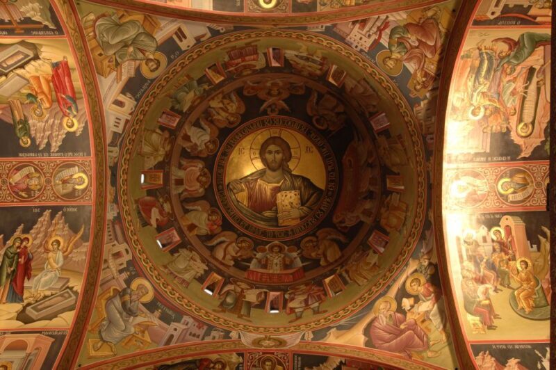 Athens to Meteora: Monasteries & Hidden Caves Bus Tour - Who Should Consider This Tour?