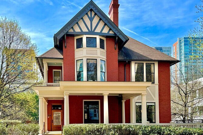 Atlanta Private Walking Food Tour With Secret Food Tours - Is This Tour Right for You?