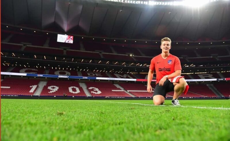 Atlético de Madrid Stadium Tour and Honorary Kick-Off - Key Points