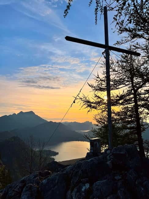 Attersee: Sunset Hike to Großer Schoberstein with Guide - Frequently Asked Questions