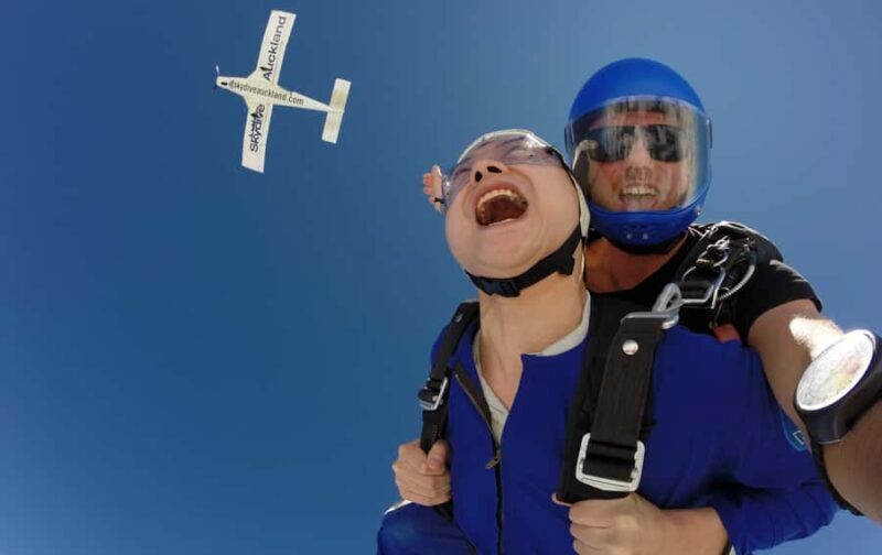 Auckland: 13000, 16000, or 18000-Foot Tandem Skydive - The Experience from Reviews