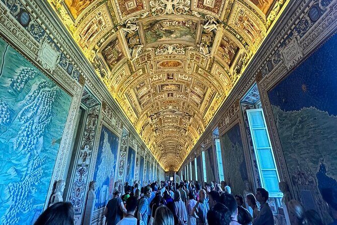 Audio guide in Vatican Museums and Sistine Chapel - What to Expect from the Experience