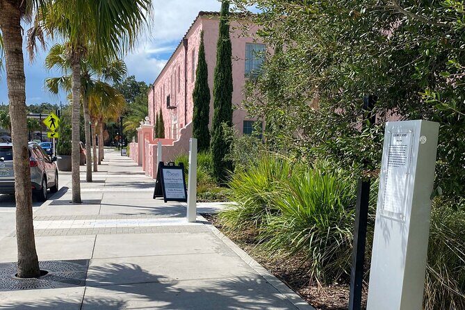 Audio Guide to New Port Richey's History and Quirky People - FAQ