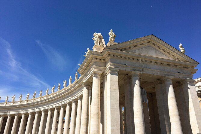 Audio Guided Tour in St. Peters Square & Basilica Vatican - Key Points