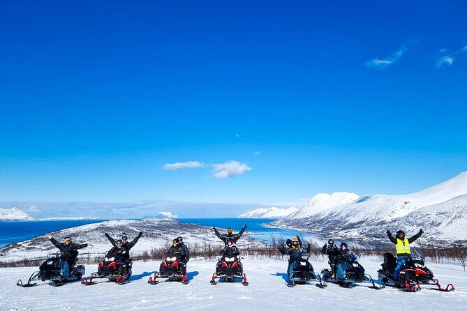 Aurora Crystal Lavvo Overnight stay with snowmobile trip - Setting the Scene: What to Expect from the Tour