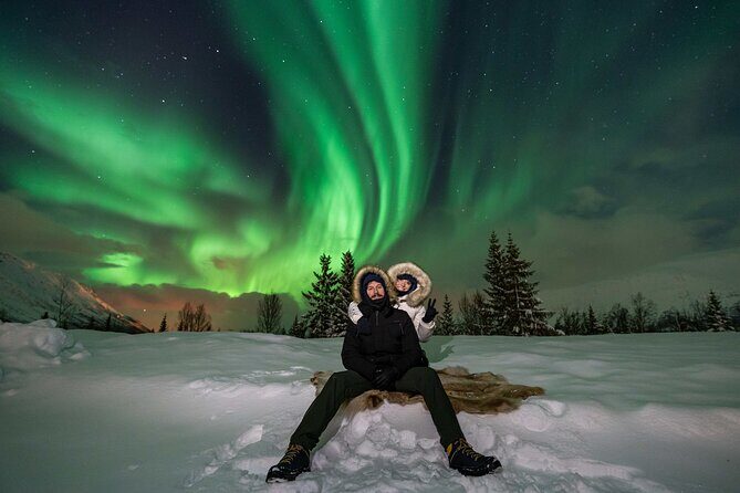 Aurora Magic Northern Lights Tour with Pro Photographer - Key Points