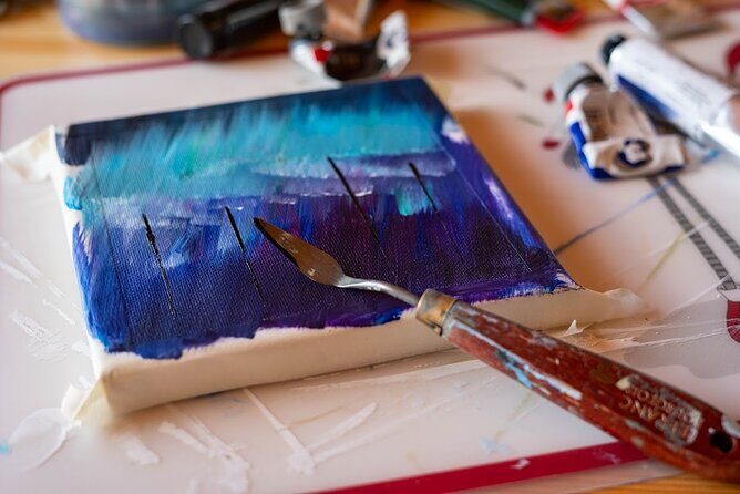 Aurora painting workshop - Who Should Consider This Tour?