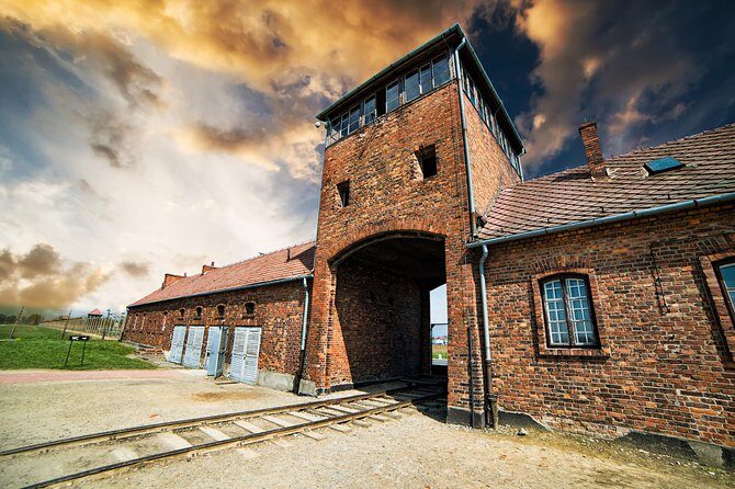 Auschwitz Birkenau and Wieliczka Salt Mine Guided Full Day Tour - What to Expect from the Itinerary