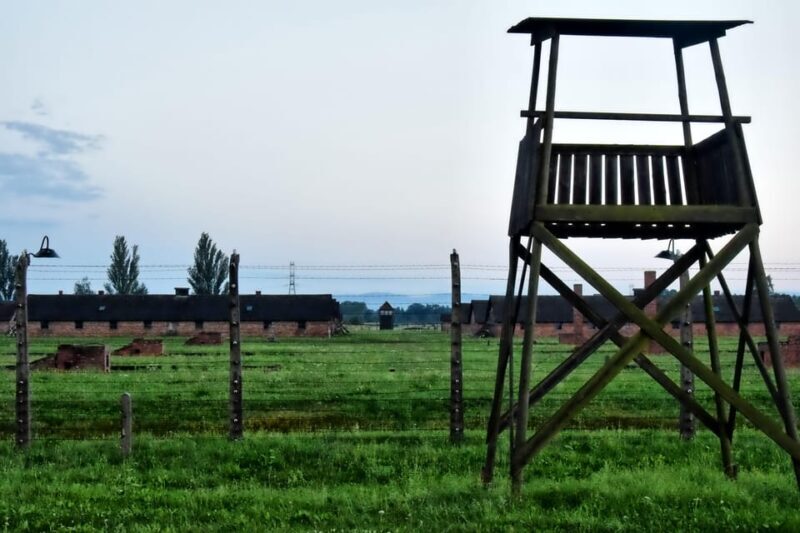 Auschwitz-Birkenau: Guided Tour and Skip-The-Line Ticket - Key Points