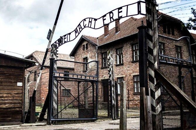 Auschwitz-Birkenau guided tour from Krakow - private car - Who Should Consider This Tour?