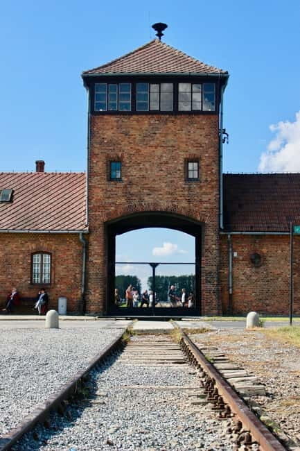 Auschwitz-Birkenau: Guided Tour - Ticket + Transportation - In-Depth Look at the Auschwitz-Birkenau Guided Tour