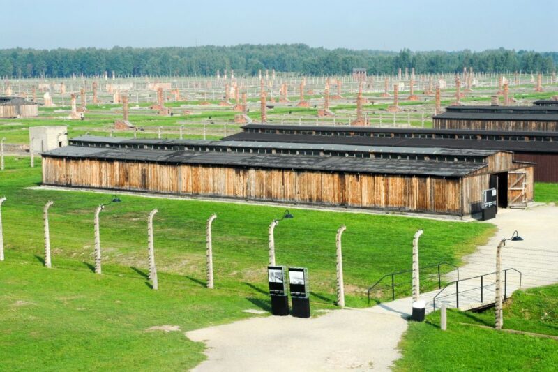Auschwitz-Birkenau Guided Tour & Transfer from Krakow - FAQs