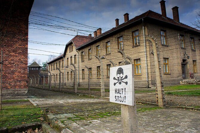 Auschwitz Birkenau Museum Tour from Krakow - What to Expect from the Auschwitz Birkenau Tour