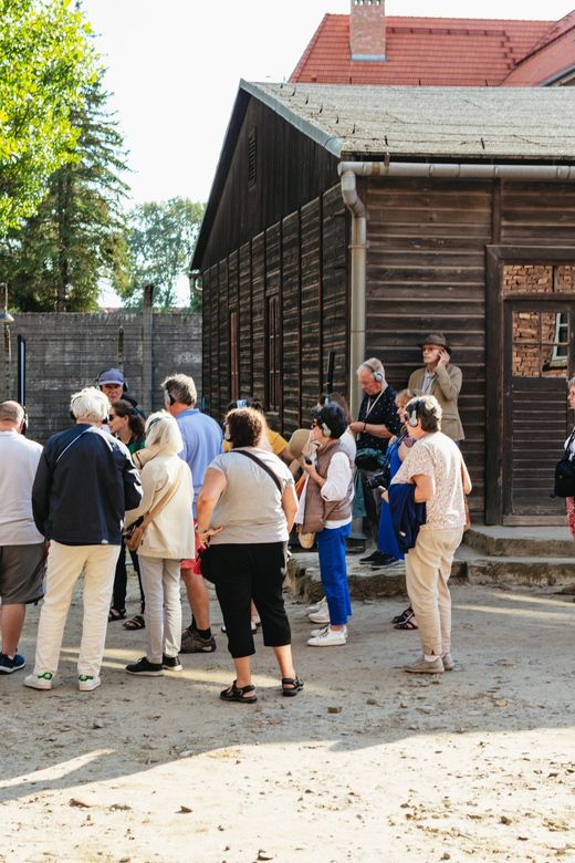 Auschwitz-Birkenau: Skip-the-Line Entry Ticket & Guided Tour - Timing windows: start times and the day-before message