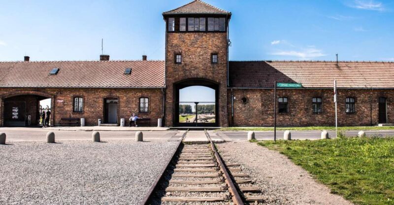 Auschwitz Ticket and Full-Day Tour from Krakow - What to Expect on the Tour