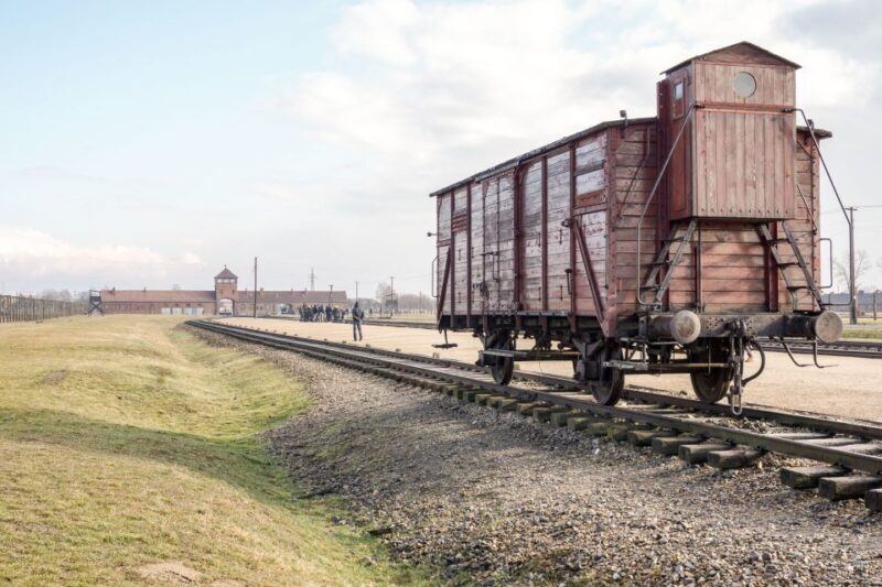 Auschwitz Ticket and Full-Day Tour from Krakow - Who Should Consider This Tour?