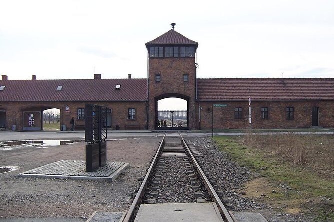 Auschwitz Tours Memorial and Museum Guided Tour from Krakow - In The Sum Up