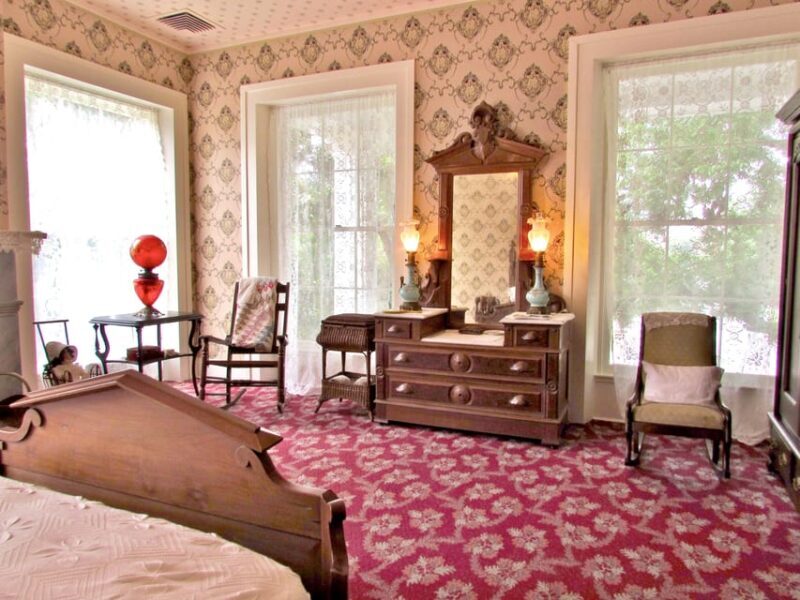 Austin: Neill-Cochran House Museum - Exploring the Neill-Cochran House Museum in Detail