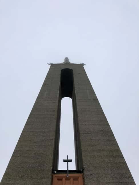 Authentic Almada: Cristo Rei and the Local Market - FAQs