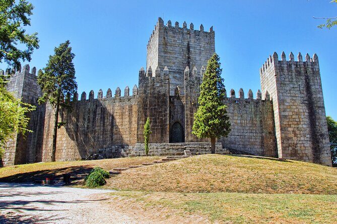 Authentic Braga & Guimarães: Small Historical Group Tour - Discovering Guimarães: Portugal’s Birthplace